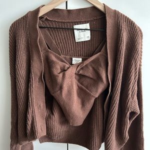 Abercrombie Twist Sweater Tank and Cardigan Set